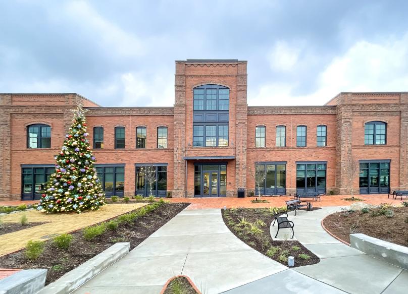 An image of the Pineville Library